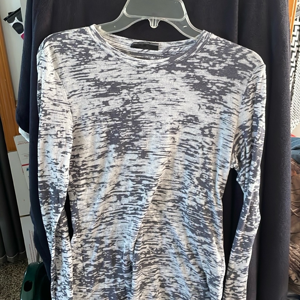 Womens large lightweight thermal shirt